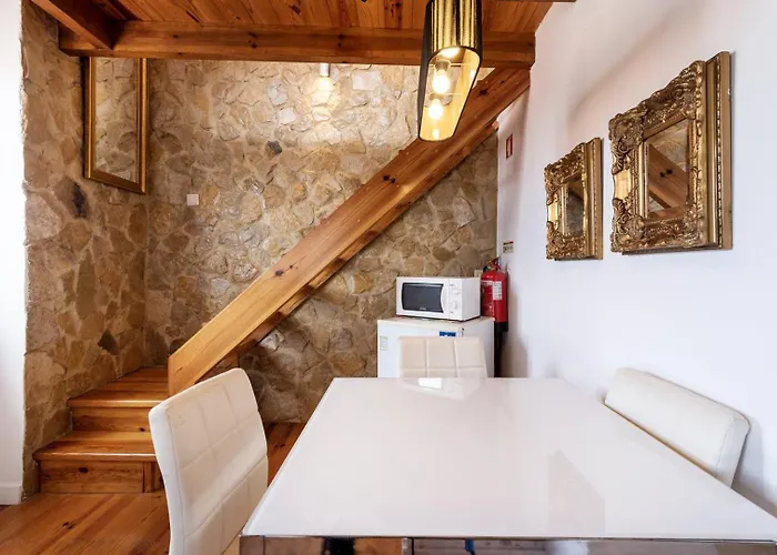 Lägenhet Guestready - Fantastic Rustic Duplex With Terrace Lisboa
