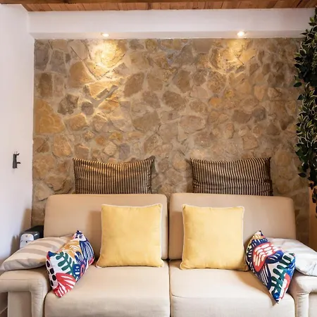 아파트 Guestready - Fantastic Rustic Duplex With Terrace 리스본