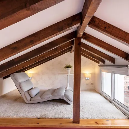 아파트 Guestready - Fantastic Rustic Duplex With Terrace *